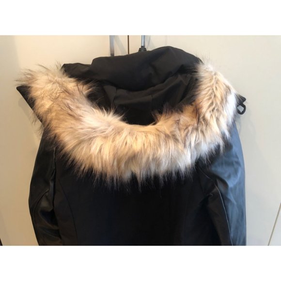 DKNY faux fur-trimmed down-filled jacket coat - New with Tags - Large - Picture 8 of 15